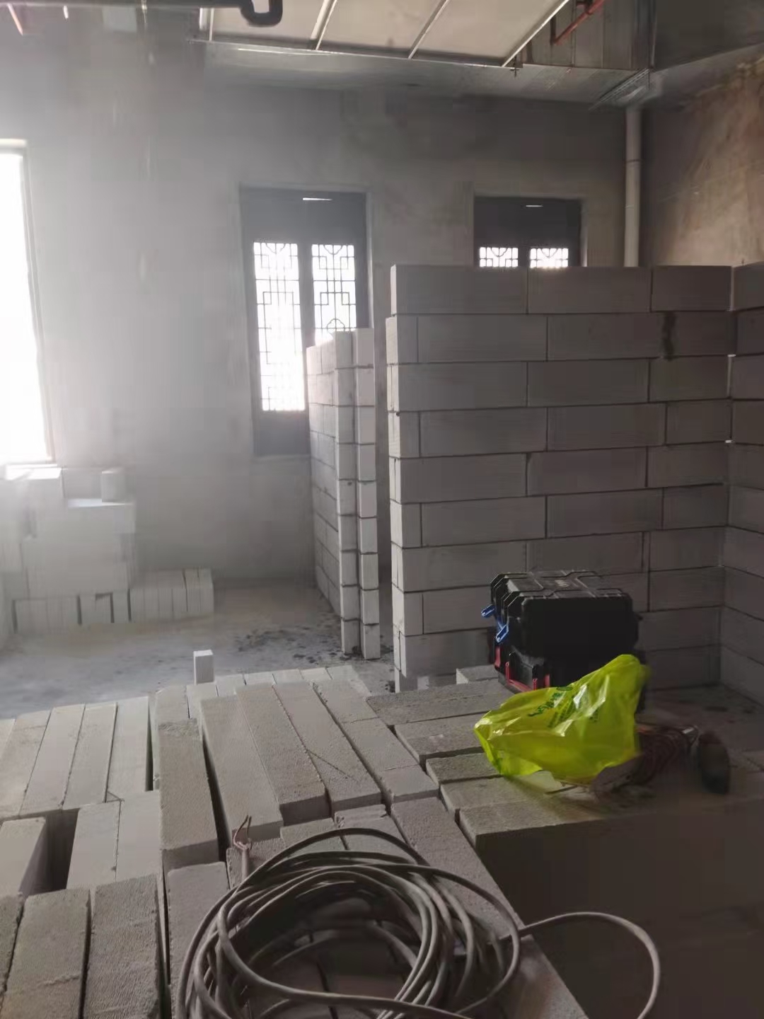 轻质砖隔墙材料参考